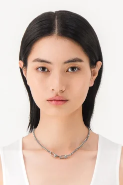 Justine Clenquet Collier Hanel